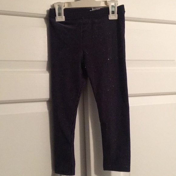 Cat & Jack Other - Cat and Jack gray sparkly leggings 🎉